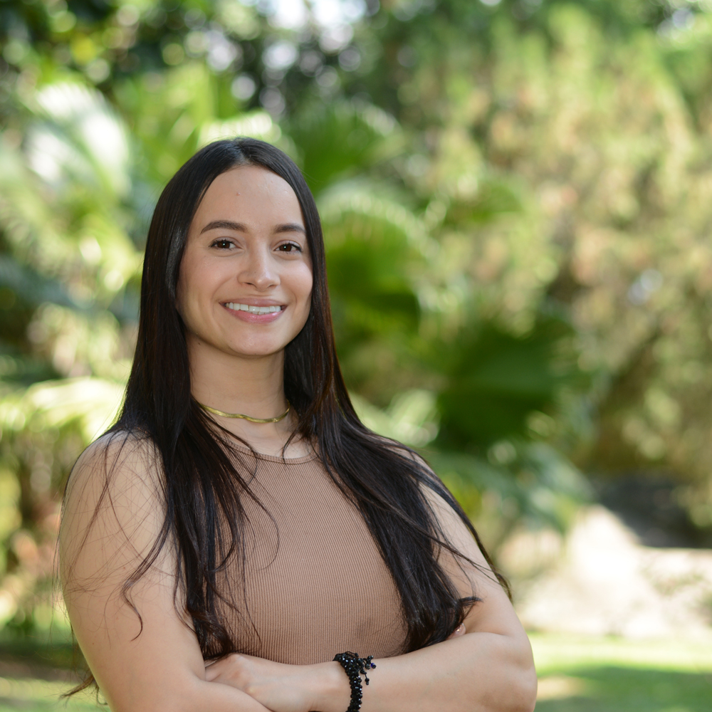 María Fernanda Román Alvarado María Fernanda Román Alvarado