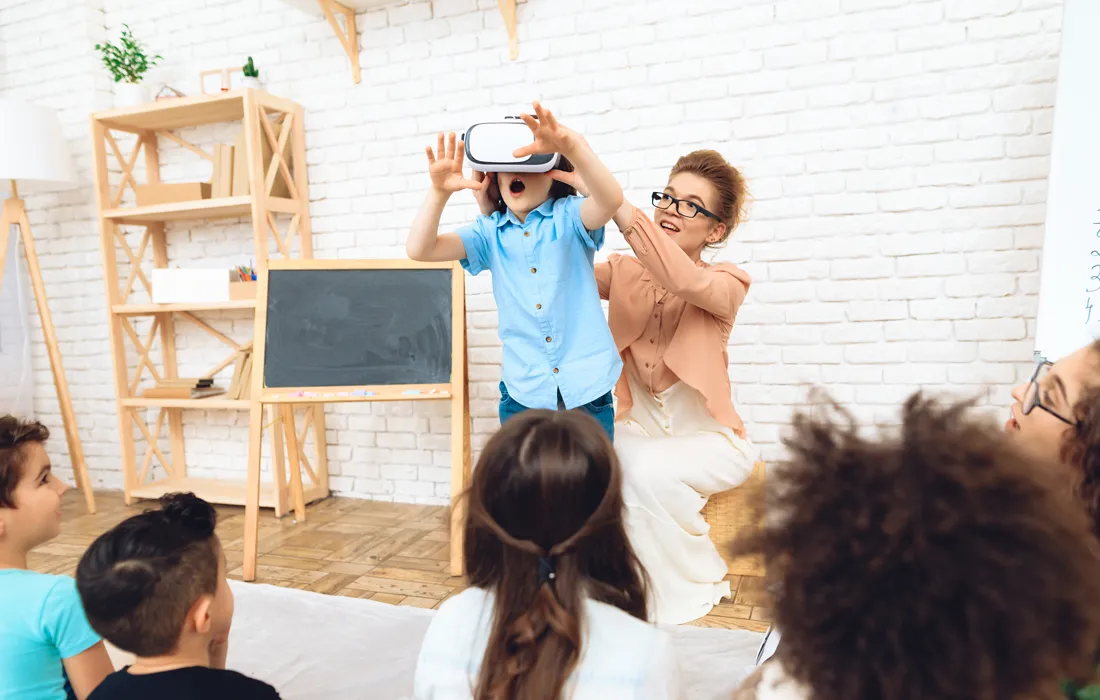 Coloquio Internacional en Realidad Virtual, Narrativa y Arte para personas sensorialmente diversas Coloquio Internacional en Realidad Virtual, Narrativa y Arte para personas sensorialmente diversas