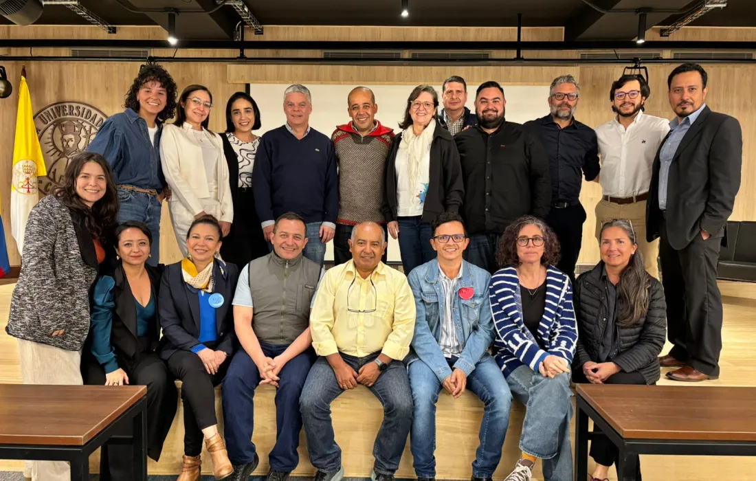 Investigadores Javerianos se forman en Inteligencia Artificial Investigadores Javerianos se forman en Inteligencia Artificial